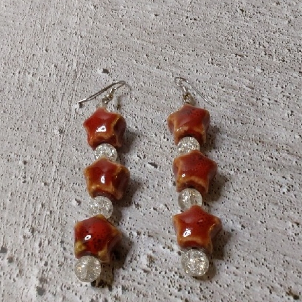 Elegant Star Drop Earrings in Red and Gold